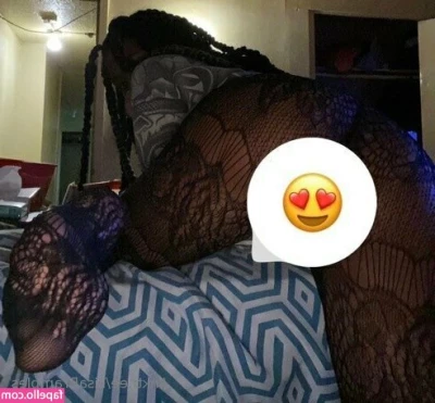 lisabrambles - Have you got anything bigger to gag me with? 😉💦