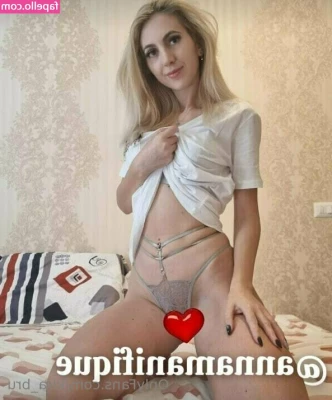 kira_brunette1 [ kira-brunette1 ] - Good morning   have a wonderful Thursday  Hug the ones you love   and