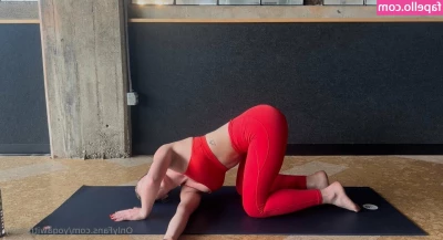 yogawithemily - This offer last 24hrs and then will be deleted  Message me if you