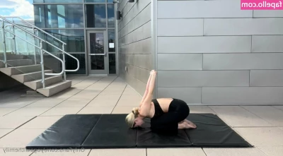 yogawithemily - This filter is interesting   lol