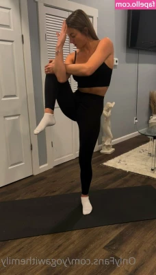 yogawithemily - How do you like that pussy from the back?