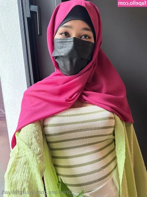 yourgfaliyah - Just being cute~!  https://allmylinks.com/magicalmysticva