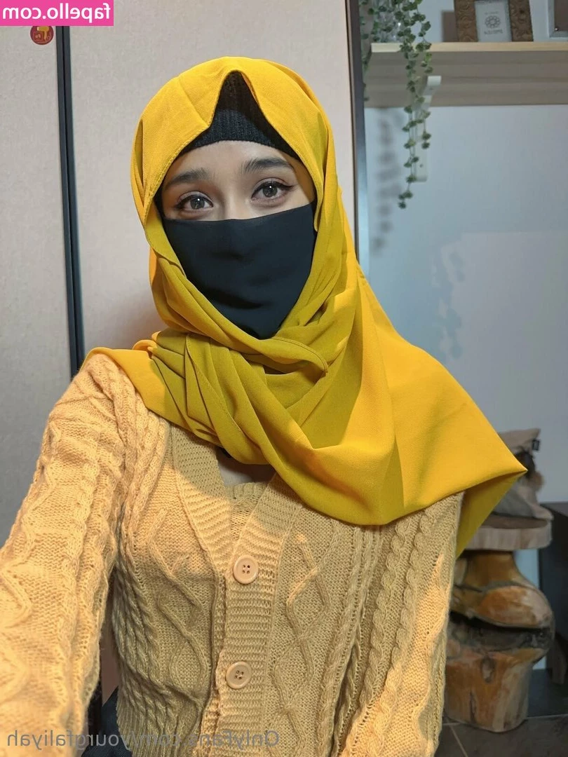 yourgfaliyah - 