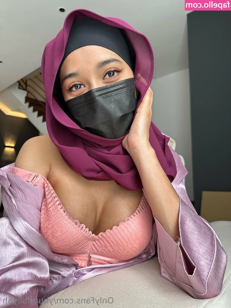yourgfaliyah - I am ill guys   but will put up some content shortly   thank you for