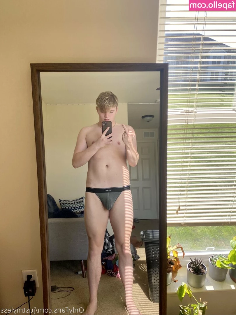 justmyless - how do my ass looks you like it
