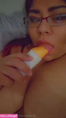 wickedlykitten - Nipple tease 💦