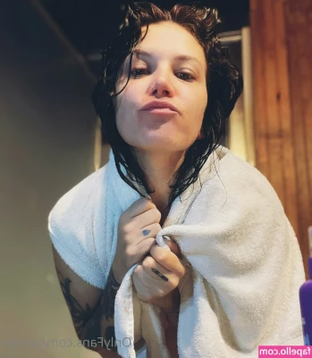 janobli - As promised, a full length of me flooding my kitchen with squirt!
