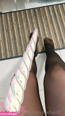 ghostgirl_feet [ ghostgirl-feet ] - jimebelennnn  jimebelennnn Daddy  follow me to see the best adult