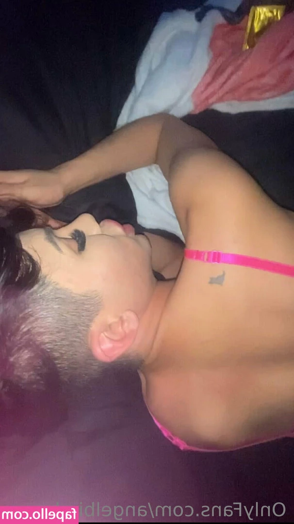 angelbimboxxx - I would like to advise you this playlist on SoundCloud. ​​It's