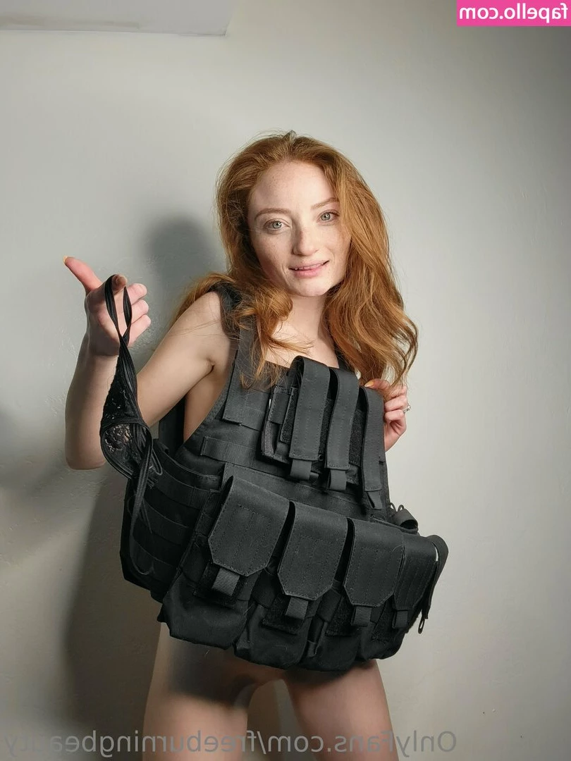 freeburningbeauty - Raw and juicy  5 30 23