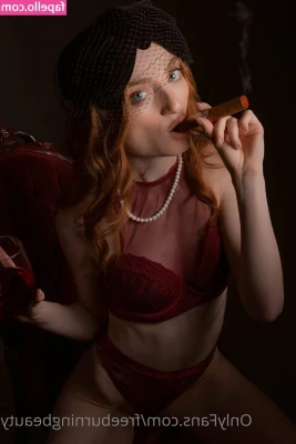 freeburningbeauty - Modeling a Savage X cotton bralette and panty set today. DM for the