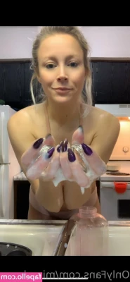misscherryfit - My lingerie says "fuck off" but really I want you to fuck me 😈