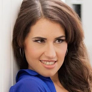 angelacastellanos