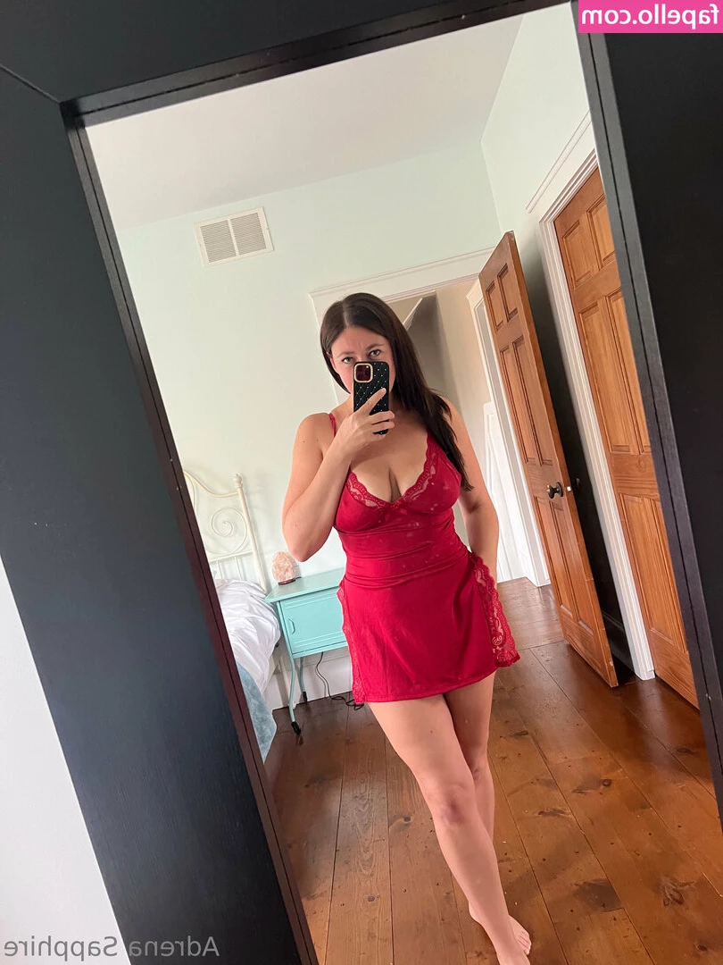 adrenasapphirefree - I m craving some delicious vitamin D   Anyone wanna help me study