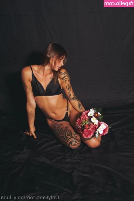 poly_luna [ poly-luna-1 ] - It s fuckin heavy