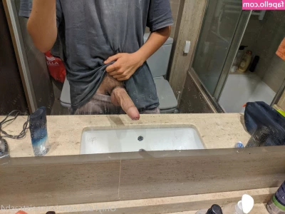 animeistrash4 - Some cheeky changing room videos
