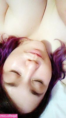 violetwitchy - Meow! Somebody send 10$ for bubble tea to where it says in my pinned