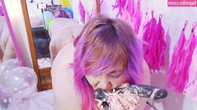 violetwitchy - Foot Worship #41 (Risky One): Big Vendor Huge Feet Sniffed, Licked