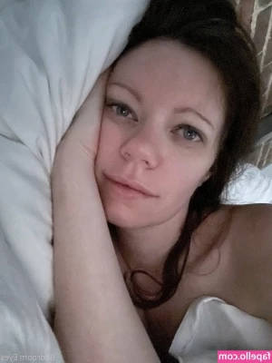 bedroom_eyes_free [ bedroom-eyes-free ] - Have a good day