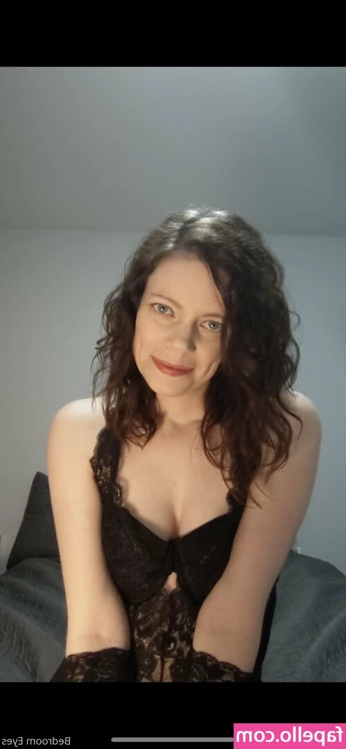 bedroom_eyes_free [ bedroom-eyes-free ] - geting that ass ready incase of invasion