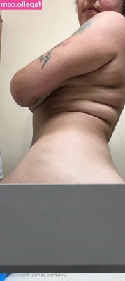 aritheassassin - ashsweets1208 is one of my real life friends  we started hooking up