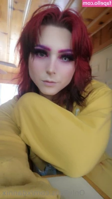 xdannix - Send me  20 and I ll wear a buttplug on my date tomorrow and send you