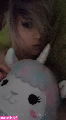 xdannix - wanna see how I can make my pussy purr with a stroke of my fingers?