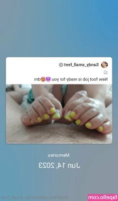 sandy_small_feet [ sandy-small-feet-1 ] - anal beads, daddy! 🥰