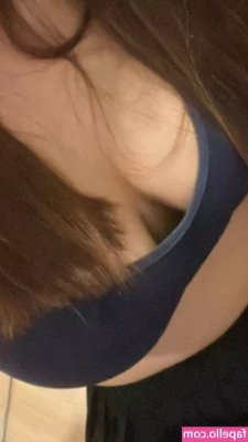 joplin_ki [ joplin-ki ] - Little morning masturbation session... DM me that you're thinking