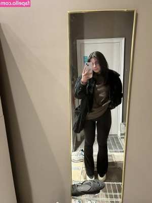 ThatGirlGatto - Mommy is craving to spank one beta loser today  who is available  DM