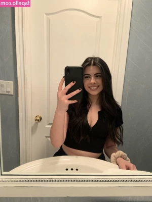 ThatGirlGatto - Self-esteem is a gift we all possess, take care of it 😉