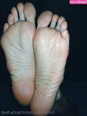 clarita.feet [ clarita-feet ] - How many of you missed My birthday  It was the day before Halloween 