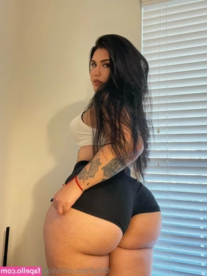 sassybunny88 - I love this view  Hope you all like it as much as I do  Ass up 