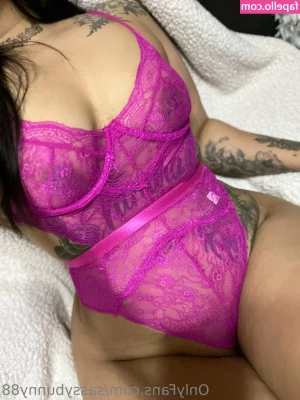 sassybunny88 - Ready to play with my feet👠👅, slave?