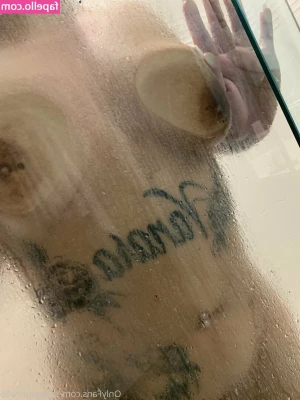 sassybunny88 - Diamond Behind the Scenes Moblie  Watch some behind the scenes