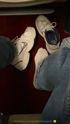 goddessgigantic [ goddessgigantic-1 ] - I can t wait to show you all the Valentine s Day surprises I have for