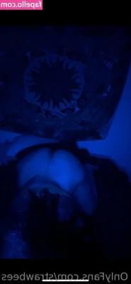 strawbees - My fuck boy never dessapoints