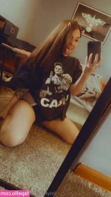 babybeebub - What do YOU want for the Holly-days  If you were hoping for a sexy
