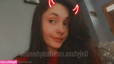 babybeebub - Do I look like the office girl of your dreams?😈