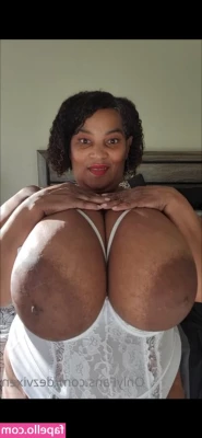Dezvixen - hot