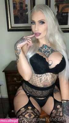 cherryrayxx - Who wants to watch daddy fuck my tight pussy