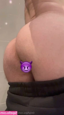 ryancarterfree - Would you fuck me  Tease me  Play with me