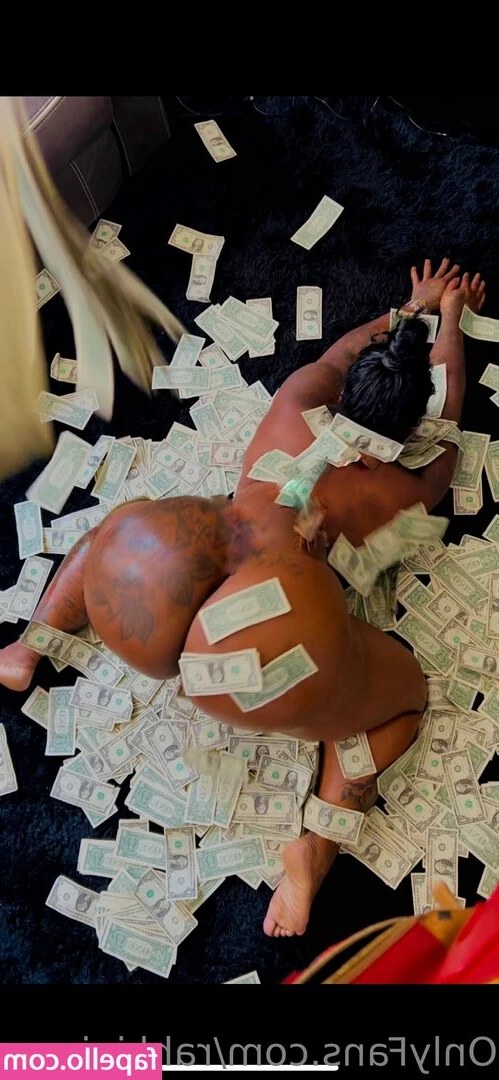 Rahkigiovanni - I'm thinking about to give a free video to whoever leave more likes