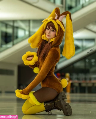 Celebi.cos [ celebi-cos-1 ] - I will be doing a live show test in a moment this is not a real show