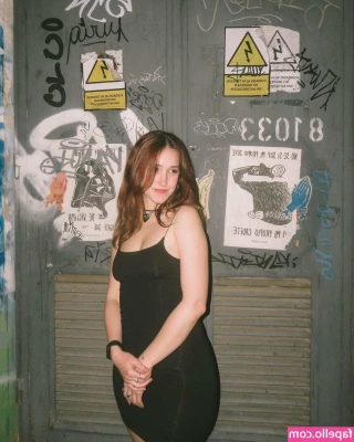 Caropardiaco - I think this dress is a little short on me