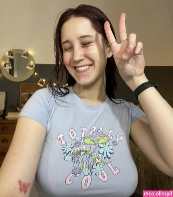 Caropardiaco - But how cute are my nails