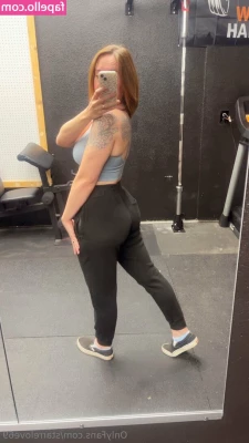starrelove69 - where my armpit lovers at 🤨
