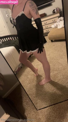 starrelove69 - I Love Sucking Dick   Message If You Wanna See Me Swallow Some Dick