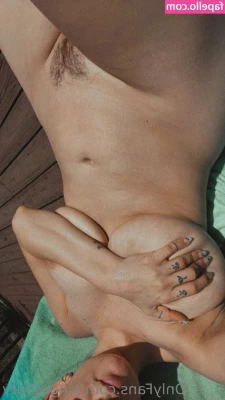 KingAuraTV - I like eating pussy, especially with these two 😈