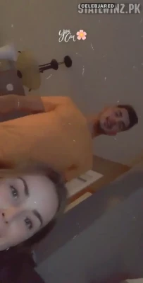 Logan Fabbro [ logan-fabbro ] - Do you like my ass   I m so hot baby